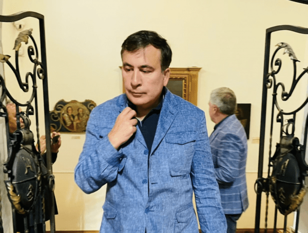 Хочет ли оппозиция смерти экс-президента: Михаил Саакашвили не согласился с сыном