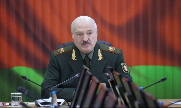 Лукашенко пообещал выступить на стороне России в случае военного конфликта с Украиной